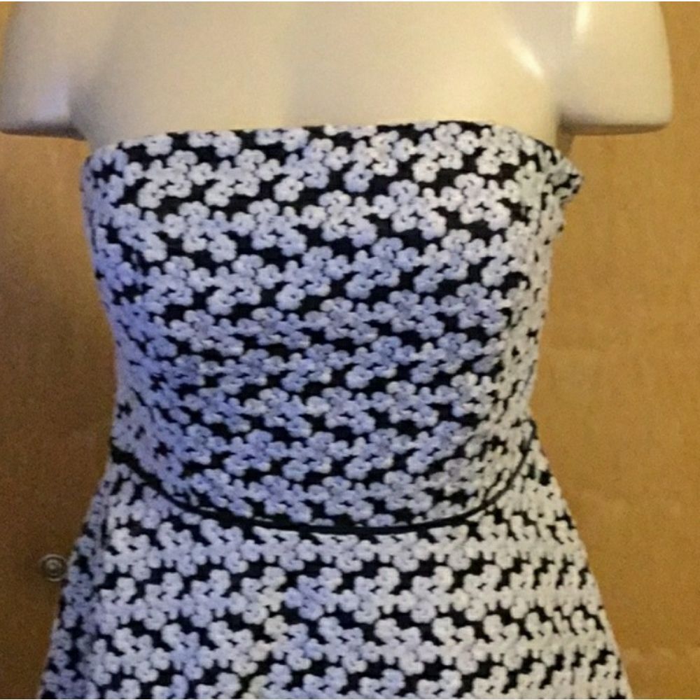 JS Collectios Strapless High Low - Picture 8 of 8